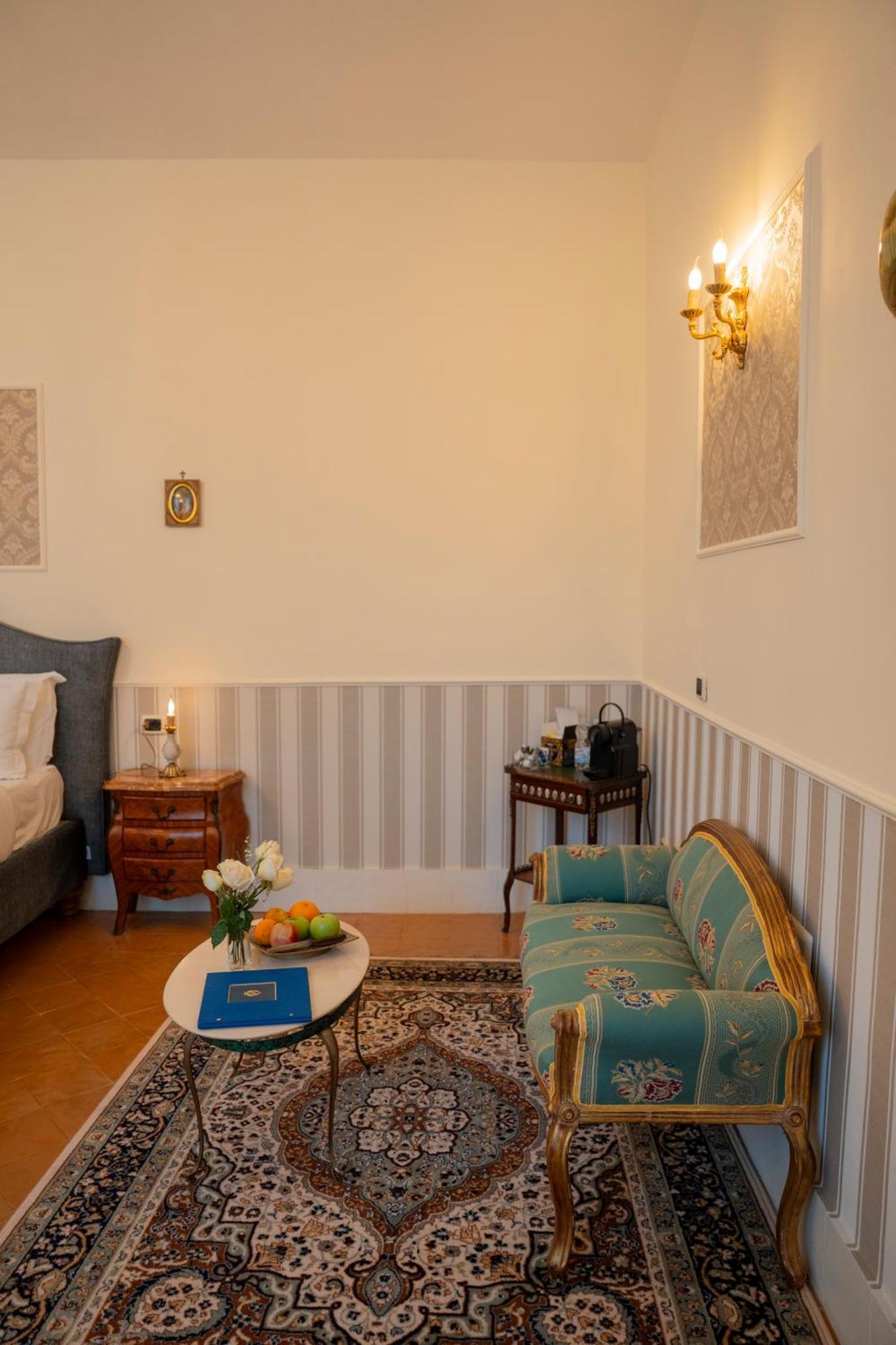Casa Santangelo Suites Salerno Eksteriør bilde