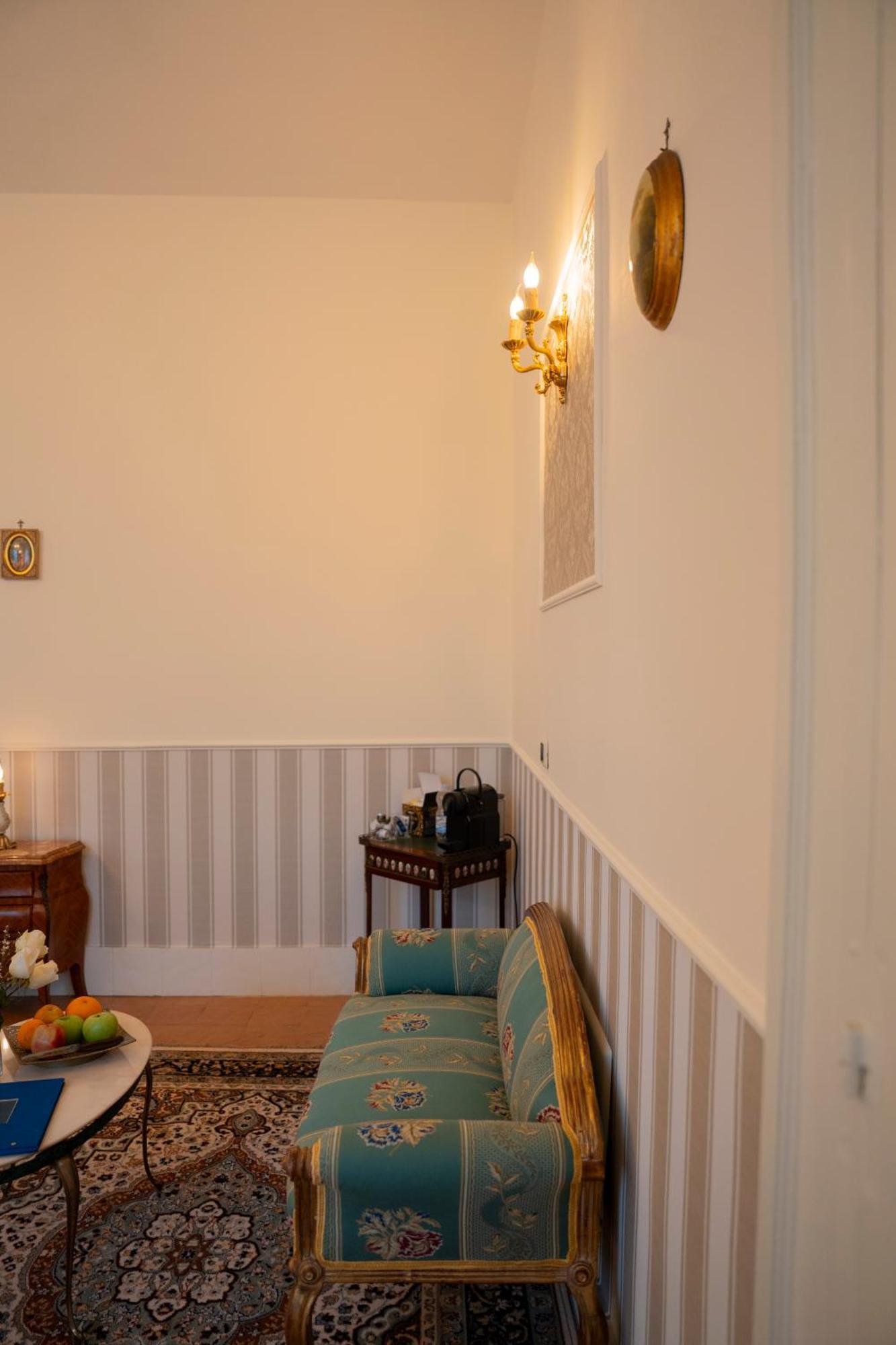 Casa Santangelo Suites Salerno Eksteriør bilde